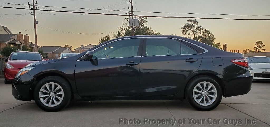 2016 Toyota Camry 4dr Sedan I4 Automatic LE - 22625915 - 16