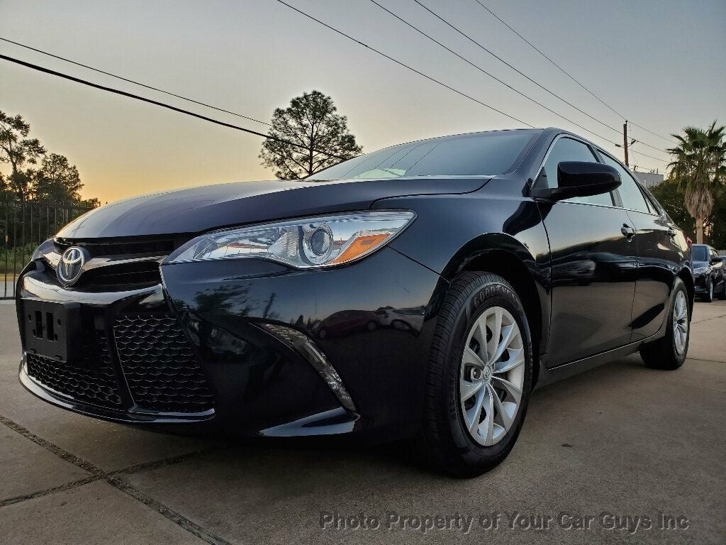 2016 Toyota Camry 4dr Sedan I4 Automatic LE - 22625915 - 1