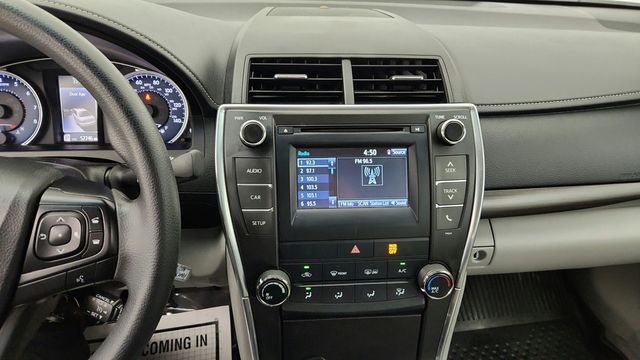 2016 Toyota Camry 4dr Sedan I4 Automatic LE - 23096305 - 16