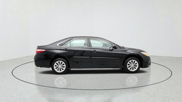 2016 Toyota Camry 4dr Sedan I4 Automatic LE - 23096305 - 3