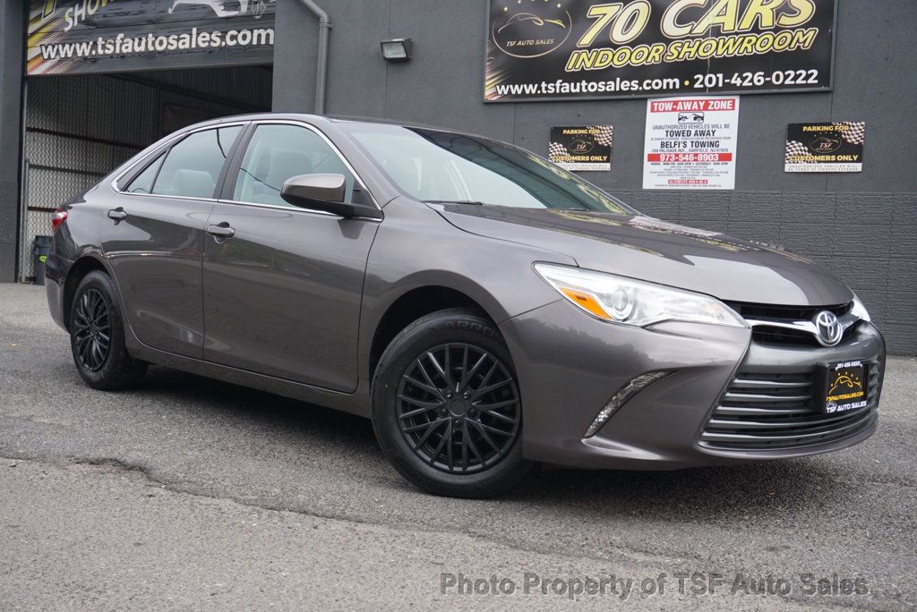 2016 Toyota Camry 4dr Sedan I4 Automatic LE - 22598519 - 0