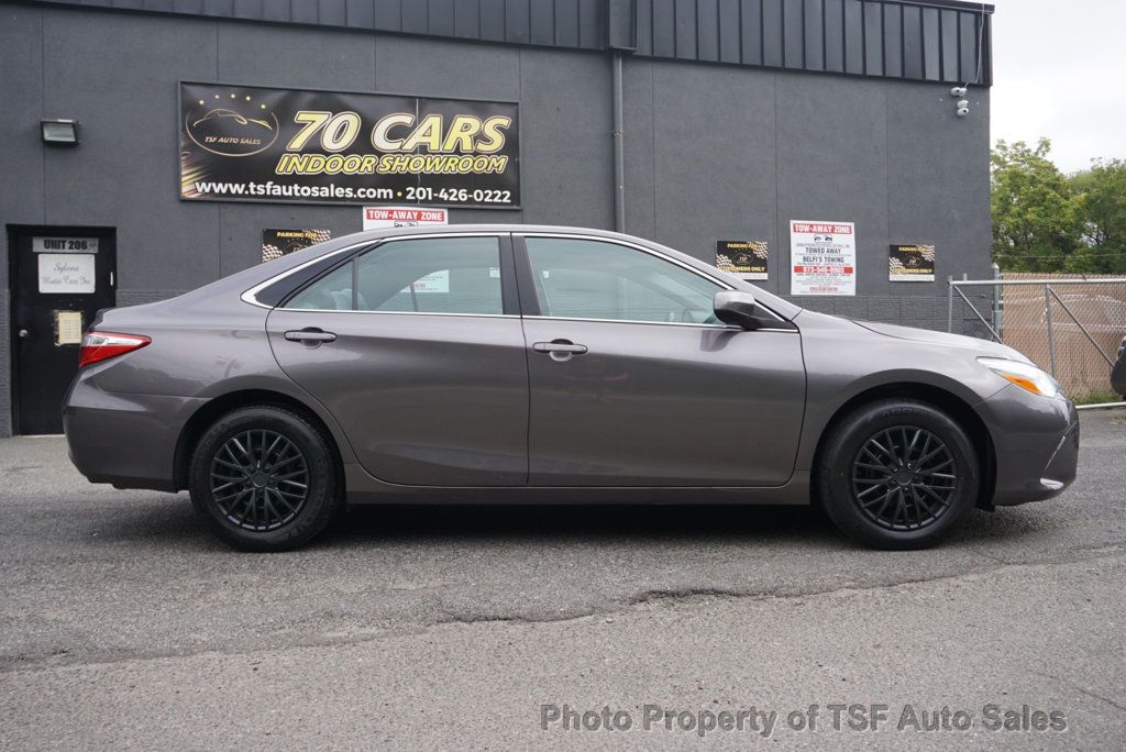 2016 Toyota Camry 4dr Sedan I4 Automatic LE - 22598519 - 7