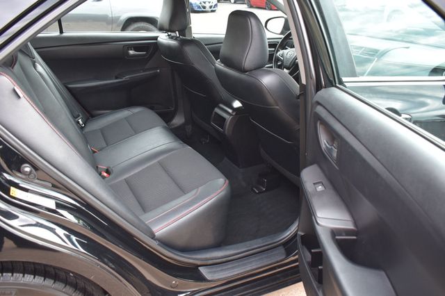 2016 Toyota Camry 4dr Sedan I4 Automatic SE - 23055551 - 17