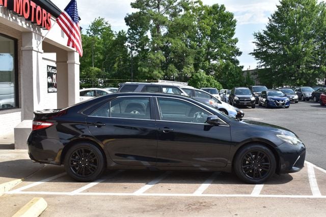 2016 Toyota Camry 4dr Sedan I4 Automatic SE - 23055551 - 3