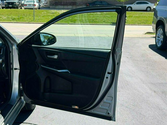 2016 Toyota Camry 4dr Sedan I4 Automatic SE - 23026906 - 20