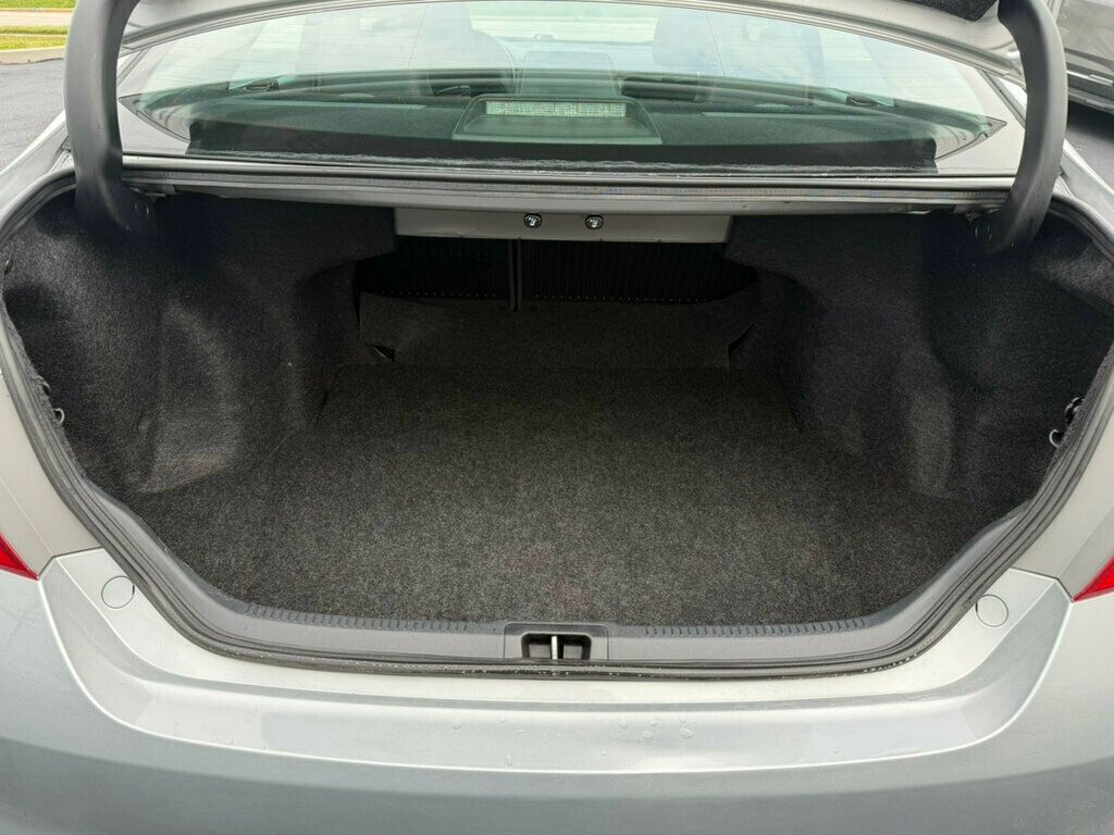 2016 Toyota Camry 4dr Sedan I4 Automatic SE - 23026906 - 39