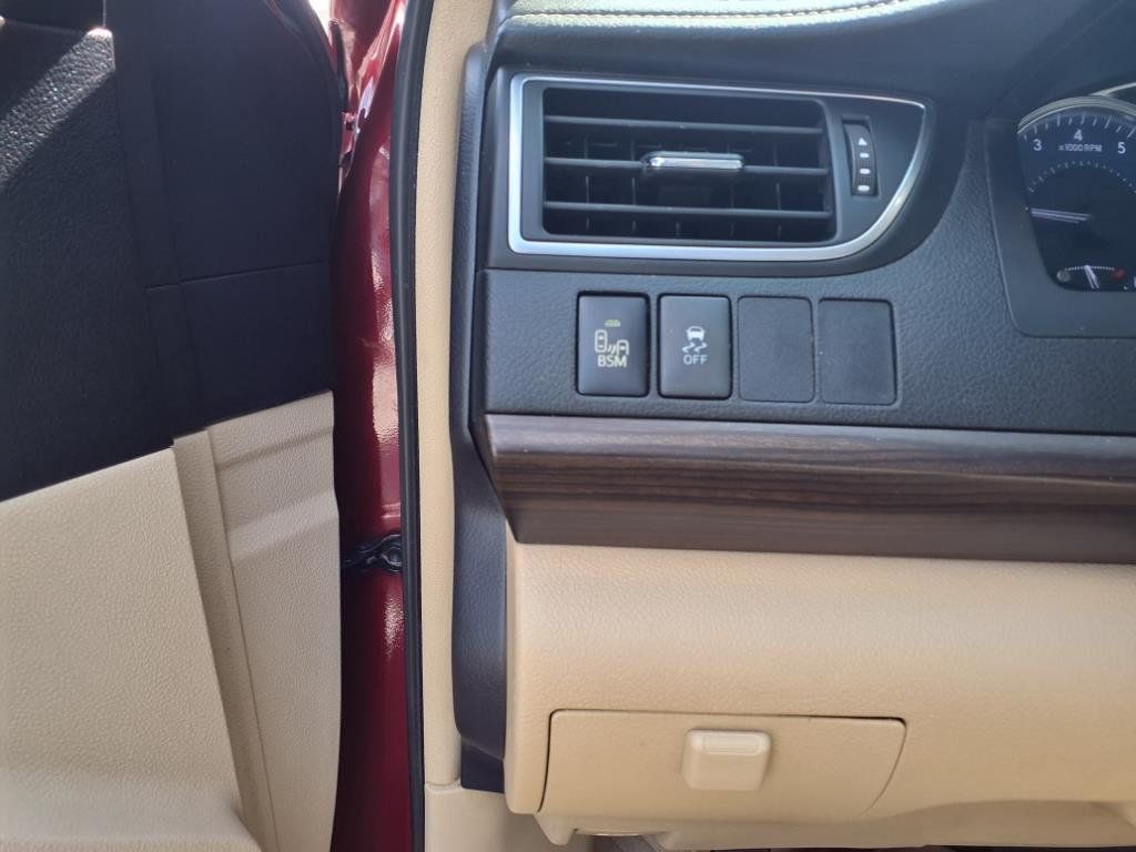 2016 Toyota Camry 4dr Sedan I4 Automatic XLE - 22869480 - 18