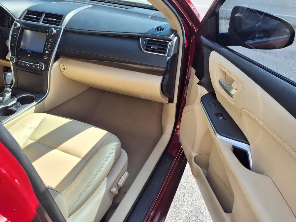 2016 Toyota Camry 4dr Sedan I4 Automatic XLE - 22869480 - 24