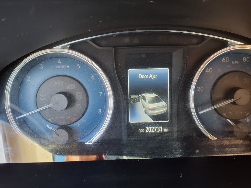 2016 Toyota Camry 4dr Sedan I4 Automatic XLE - 22869480 - 7