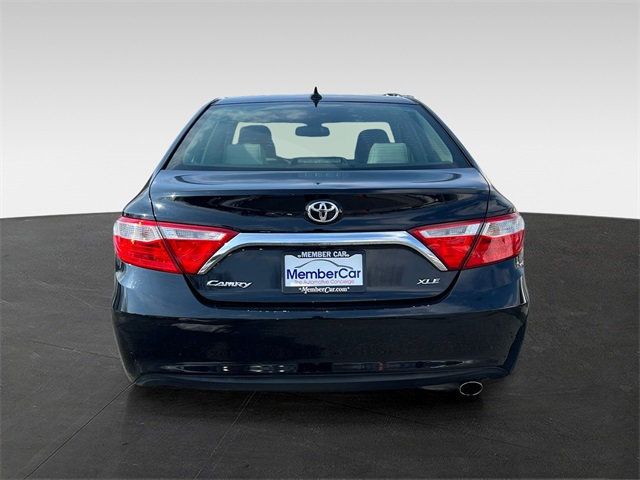 2016 Toyota Camry 4dr Sedan I4 Automatic XLE - 22984860 - 3