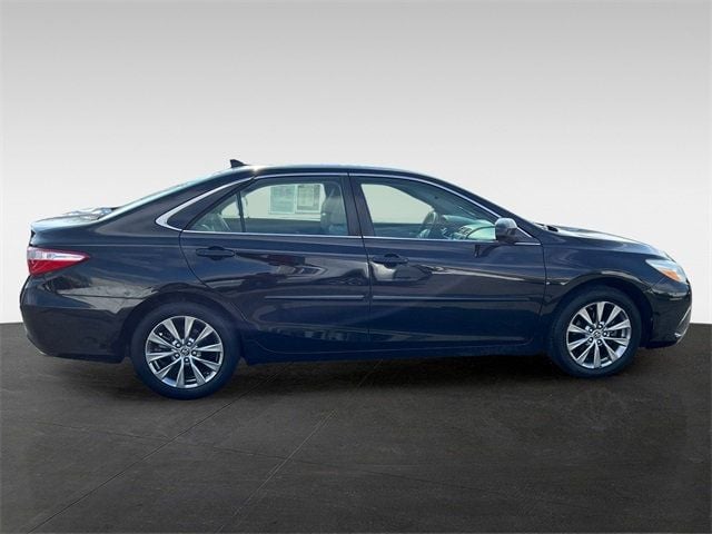 2016 Toyota Camry 4dr Sedan I4 Automatic XLE - 22984860 - 5