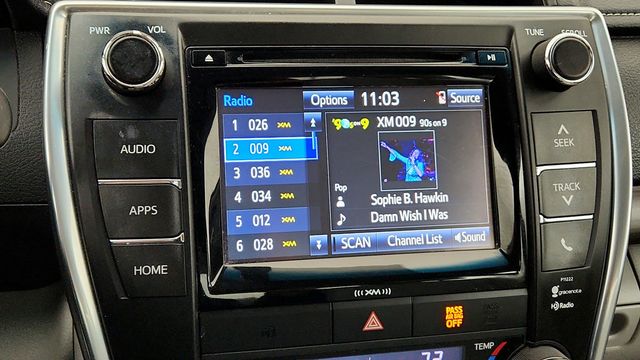 2016 Toyota Camry 4dr Sedan I4 Automatic XLE - 22948574 - 17