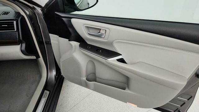 2016 Toyota Camry 4dr Sedan I4 Automatic XLE - 22948574 - 24