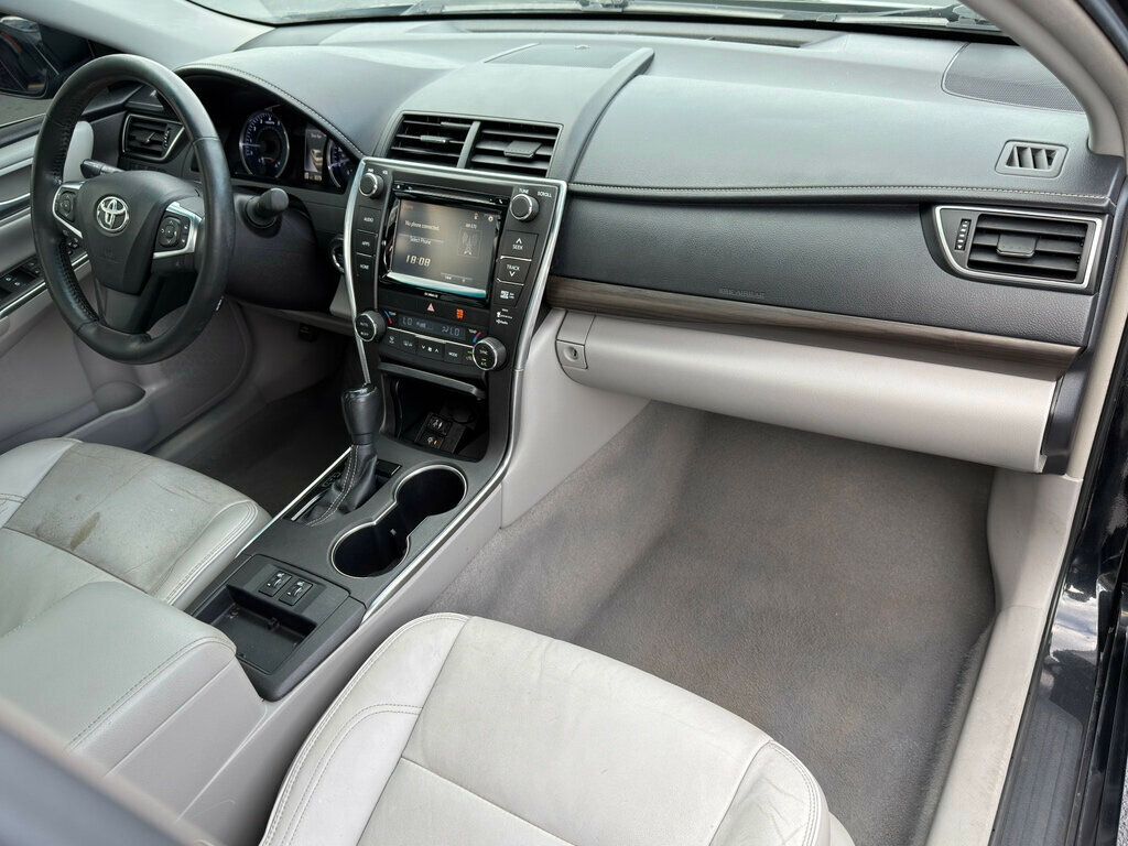 2016 Toyota Camry 4dr Sedan I4 Automatic XLE - 23042706 - 9