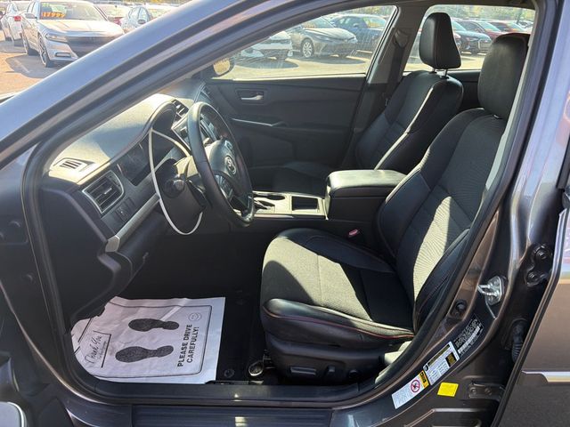 2016 Toyota Camry SE - 23101859 - 7