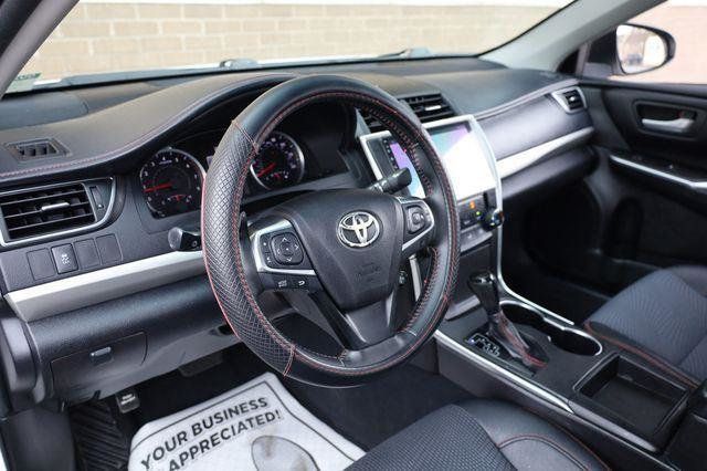 2016 Toyota Camry SE - 23017373 - 12