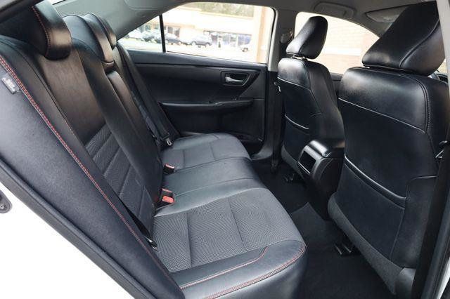 2016 Toyota Camry SE - 23017373 - 20