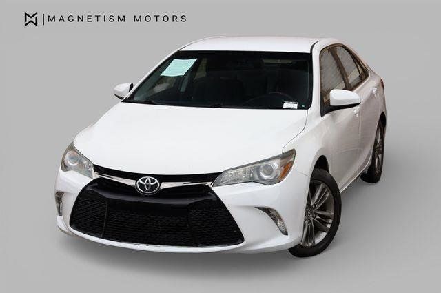 2016 Toyota Camry SE - 23017373 - 4