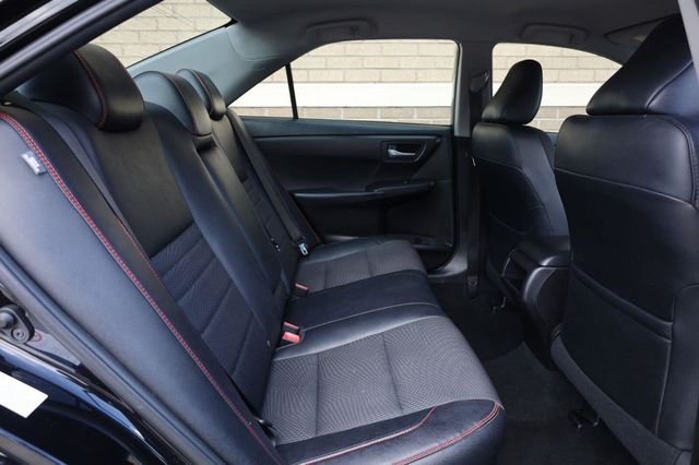 2016 Toyota Camry SE - 23075498 - 23