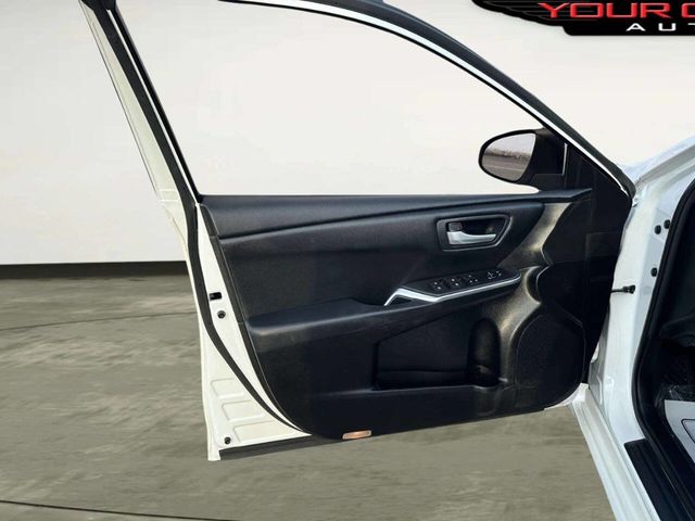 2016 Toyota Camry SE 4dr Sedan - 23000583 - 9