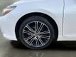 2016 Toyota Camry SE 4dr Sedan - 23000583 - 32
