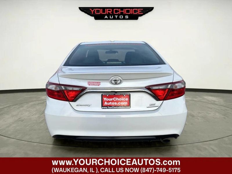 2016 Toyota Camry SE 4dr Sedan - 23000583 - 3
