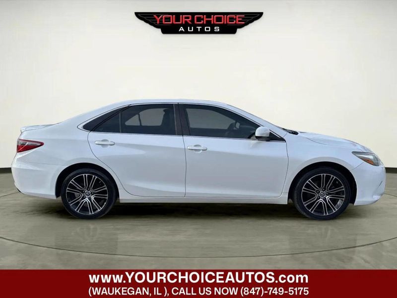 2016 Toyota Camry SE 4dr Sedan - 23000583 - 5