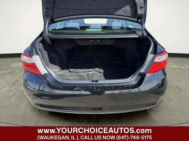 2016 Toyota Camry SE 4dr Sedan - 23001189 - 13