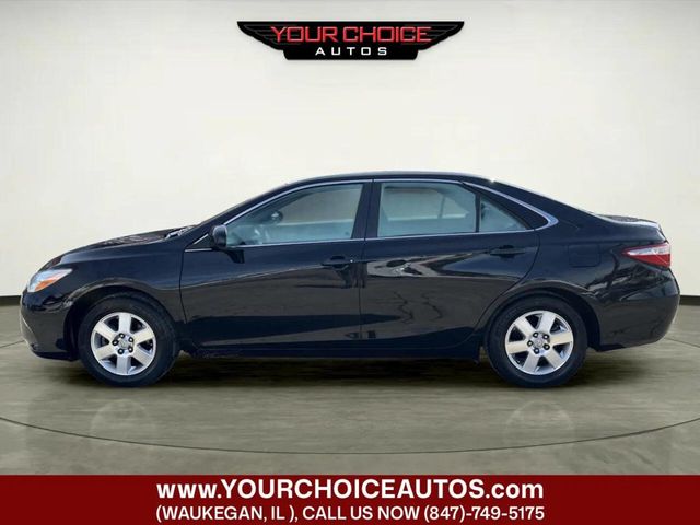 2016 Toyota Camry SE 4dr Sedan - 23001189 - 1