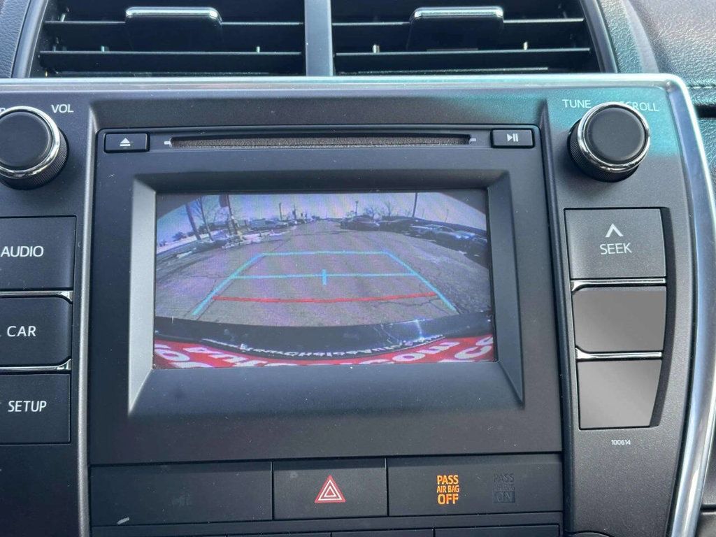 2016 Toyota Camry SE 4dr Sedan - 23001189 - 26