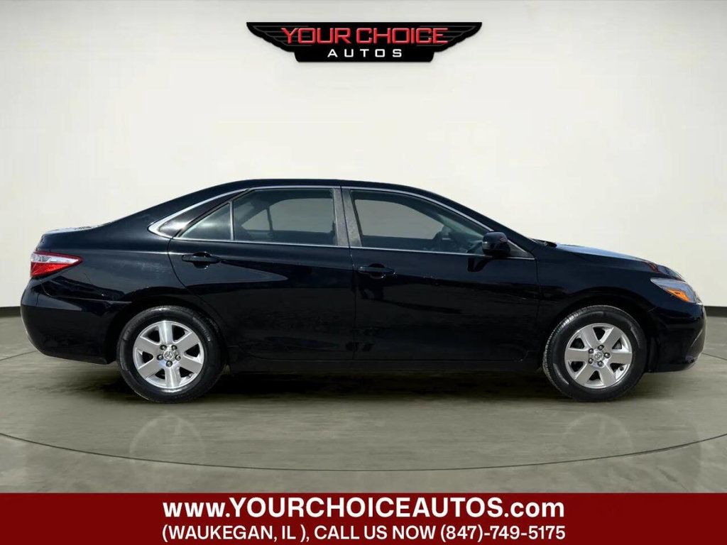 2016 Toyota Camry SE 4dr Sedan - 23001189 - 5