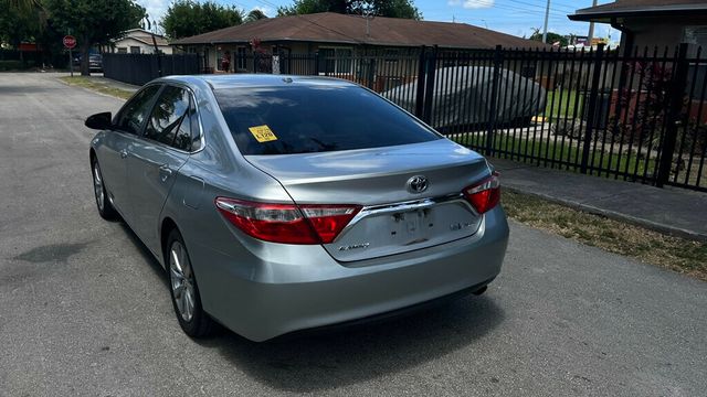 2016 Toyota Camry Hybrid  - 22836624 - 3