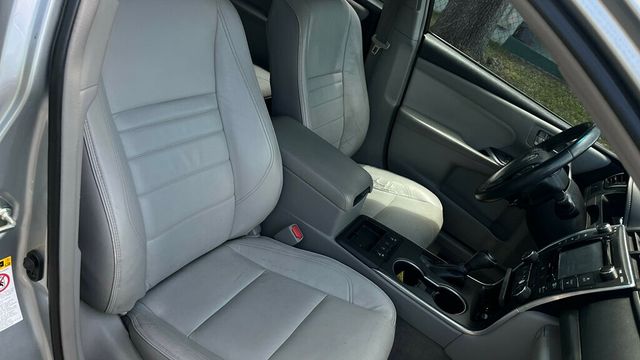 2016 Toyota Camry Hybrid  - 22836624 - 8