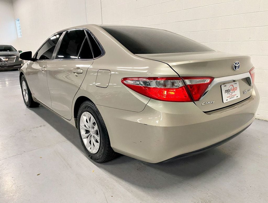 2016 Toyota Camry Hybrid 4dr Sedan LE - 22654332 - 3