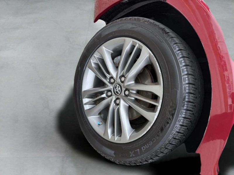 2016 Toyota Camry Hybrid 4dr Sedan SE - 22931356 - 9