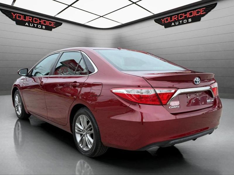 2016 Toyota Camry Hybrid 4dr Sedan SE - 22931356 - 7