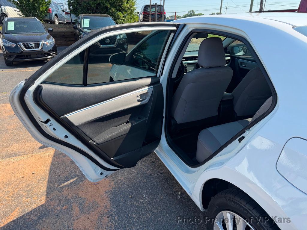 2016 Toyota Corolla 4dr Sedan CVT LE - 23029883 - 9