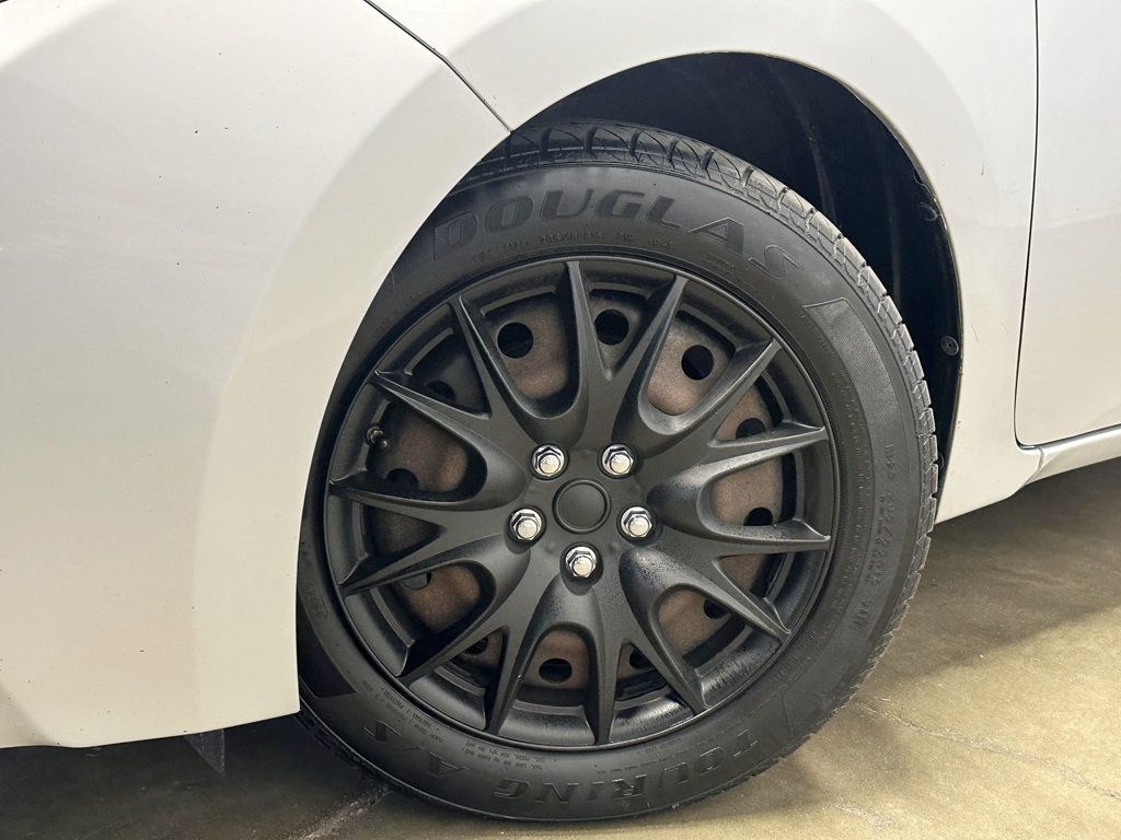 2016 Toyota Corolla 4dr Sedan CVT LE - 23049506 - 12