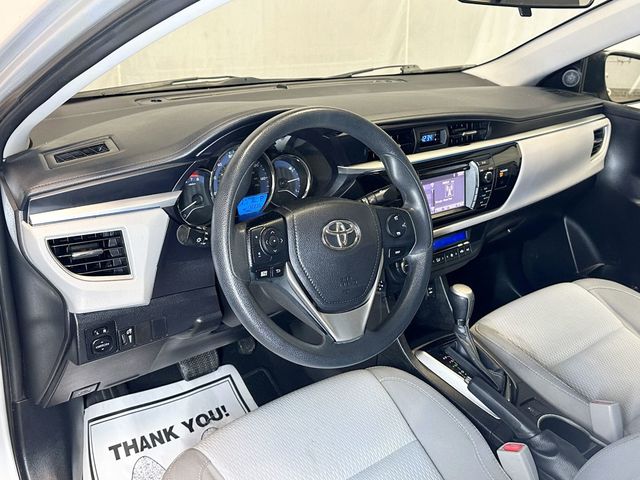 2016 Toyota Corolla 4dr Sedan CVT LE - 23049506 - 18