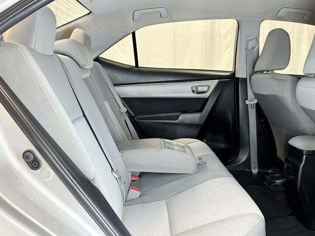 2016 Toyota Corolla 4dr Sedan CVT LE - 23049506 - 31