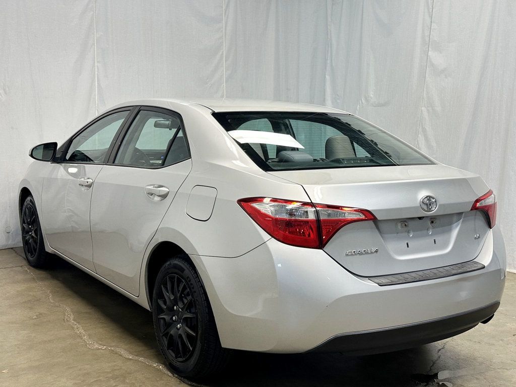 2016 Toyota Corolla 4dr Sedan CVT LE - 23049506 - 8