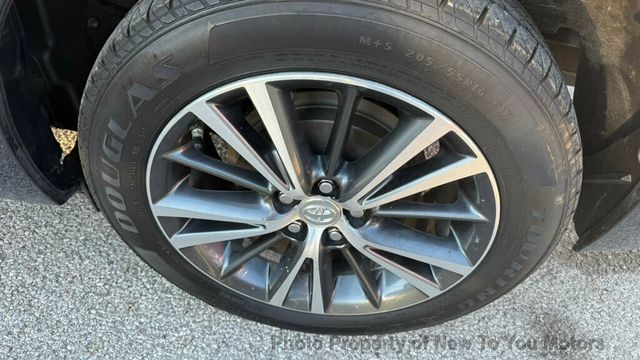 2016 Toyota Corolla 4dr Sedan CVT LE - 22964554 - 21