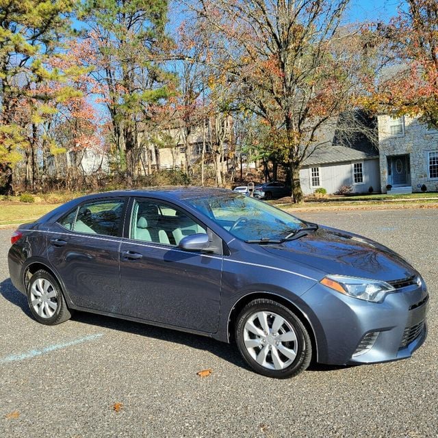 2016 Toyota Corolla 4dr Sedan CVT LE - 22686871 - 6