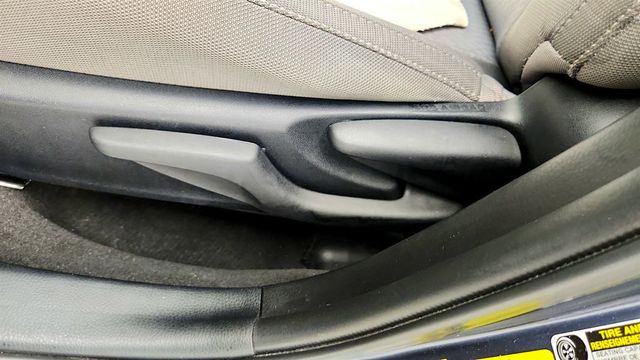 2016 Toyota Corolla 4dr Sedan CVT LE Plus - 23064777 - 10