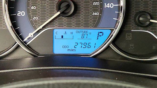 2016 Toyota Corolla 4dr Sedan CVT LE Plus - 23064777 - 14