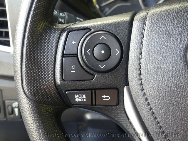 2016 Toyota Corolla 4dr Sedan CVT LE Premium - 23089004 - 31