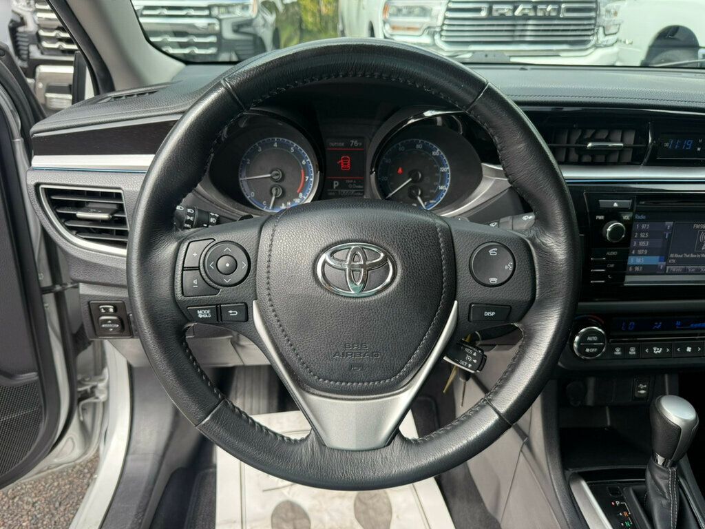 2016 Toyota Corolla S photo 5