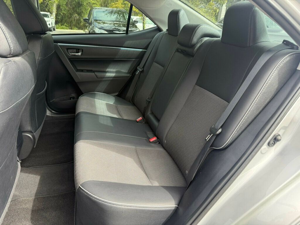 2016 Toyota Corolla S photo 7