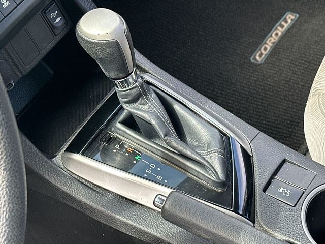 2016 Toyota Corolla LE - 22993823 - 17