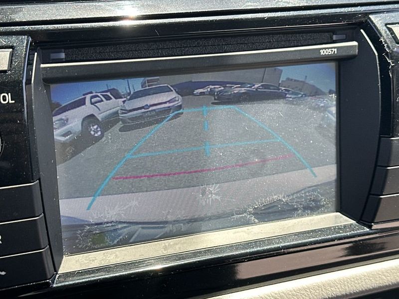 2016 Toyota Corolla LE - 23003765 - 15